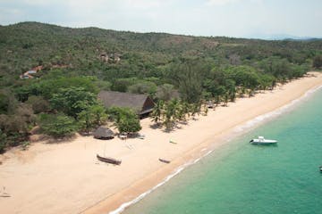 Nosy Be -  Baobab Beach (speedboat)