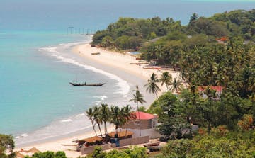 | Tokeh Beach to Freetown 