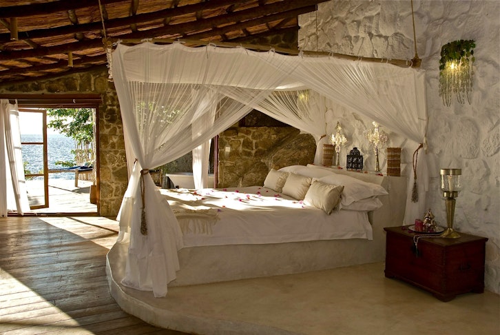 Accommodation at Kaya Mawa Island Lodge