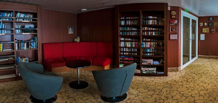 Lounge, G Adventures, Antarctica