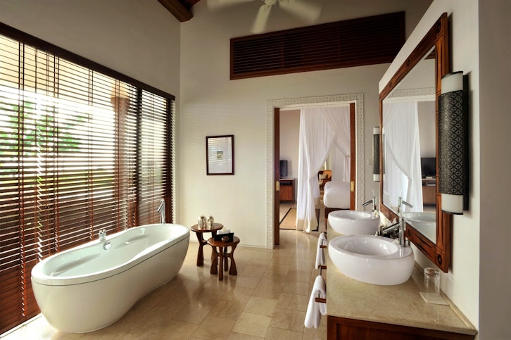 pool villa bathroom