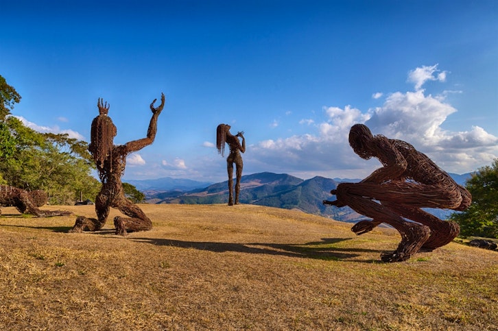 “Big Family” Sculptures, Ibiti Project, Minas Gerais, Brazil