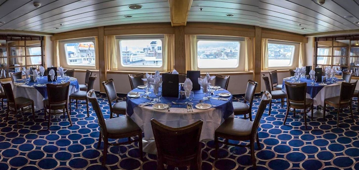 Dining, G Adventures, Antarctica