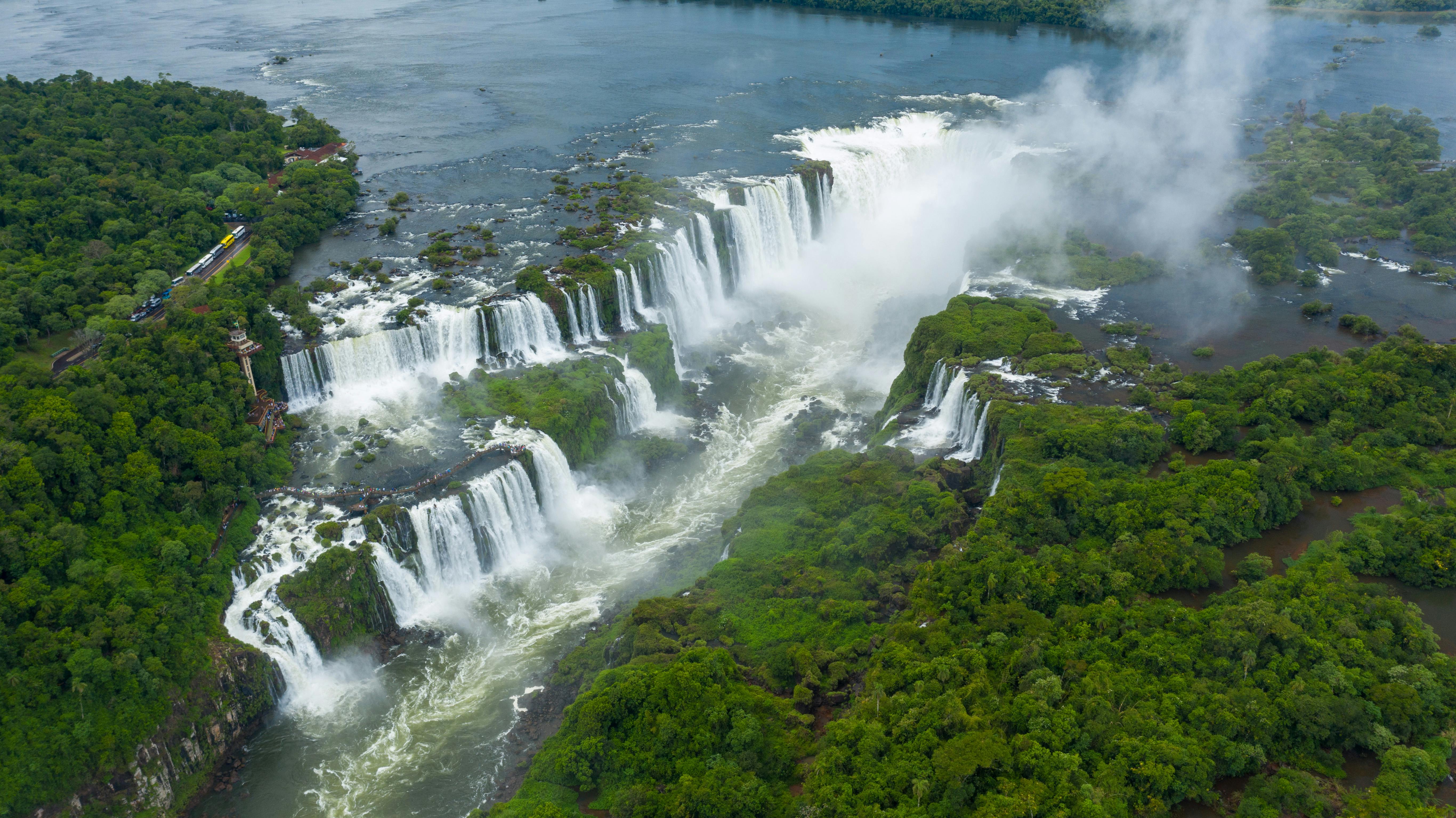Buenos Aires - Iguazu Falls