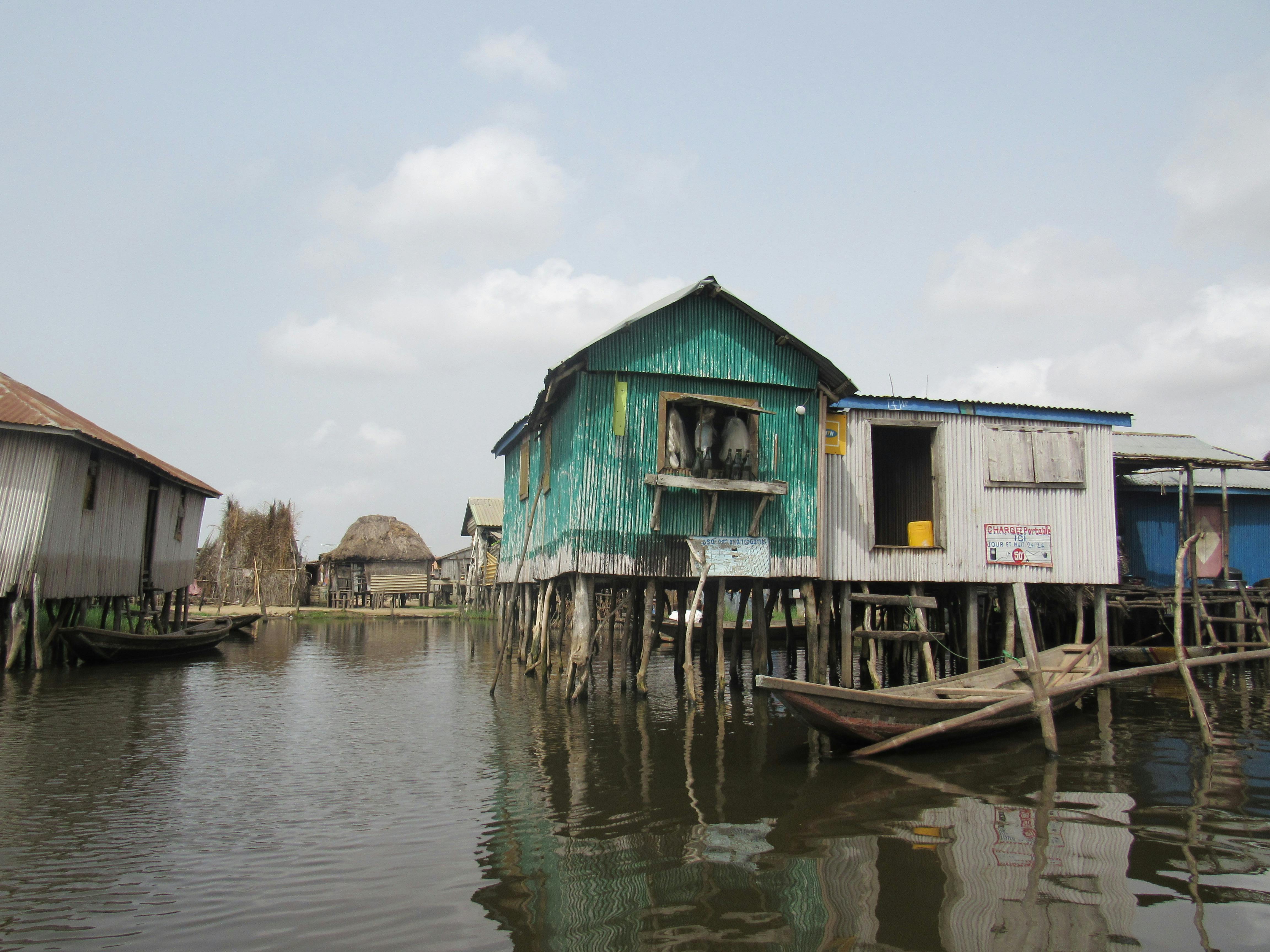 | Nzulezu Stilt Village & Ankasa Reserve