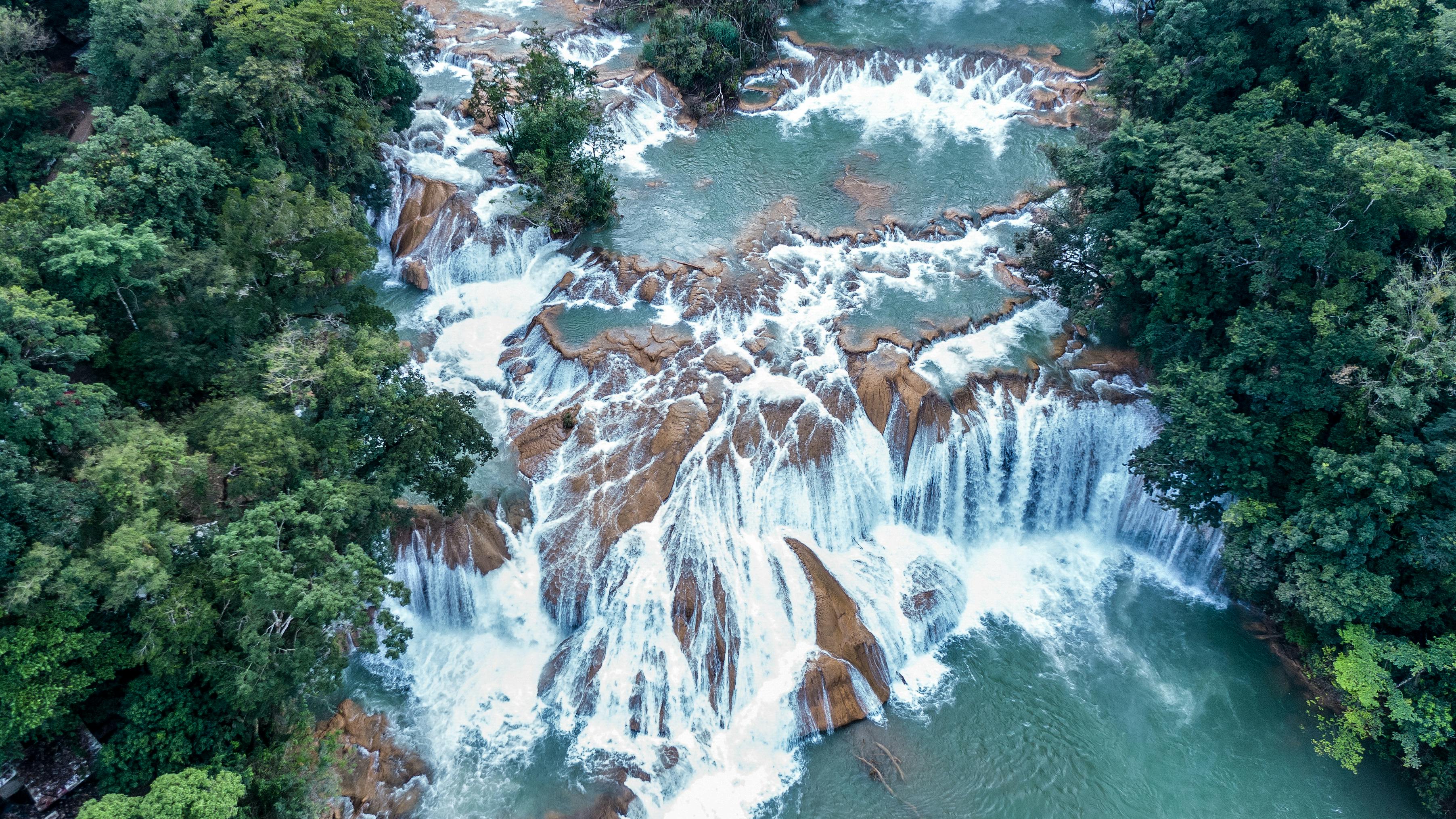 | San Cristobal de las Casas to Agua Azul and Palenque