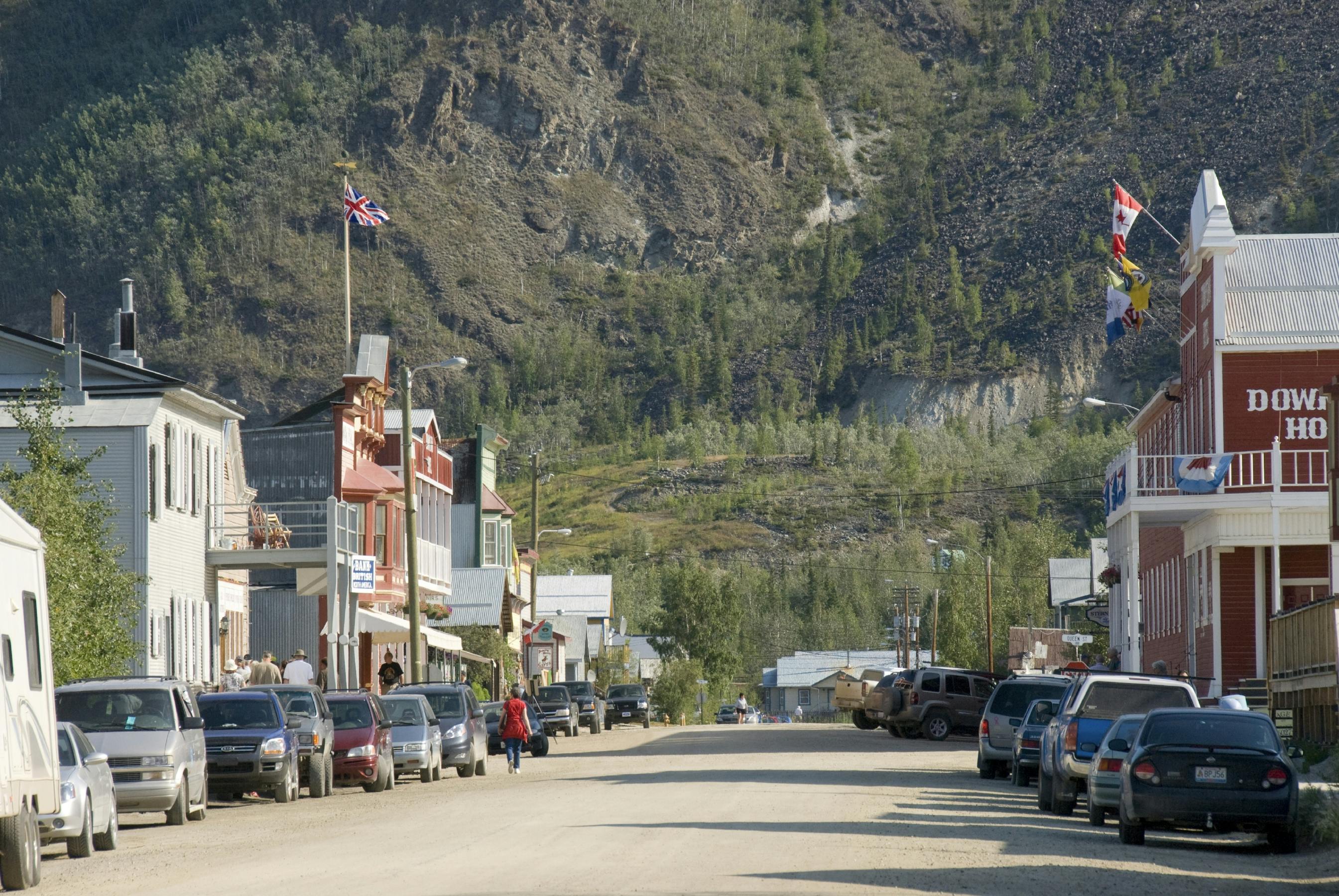| Kluane - Dawson City