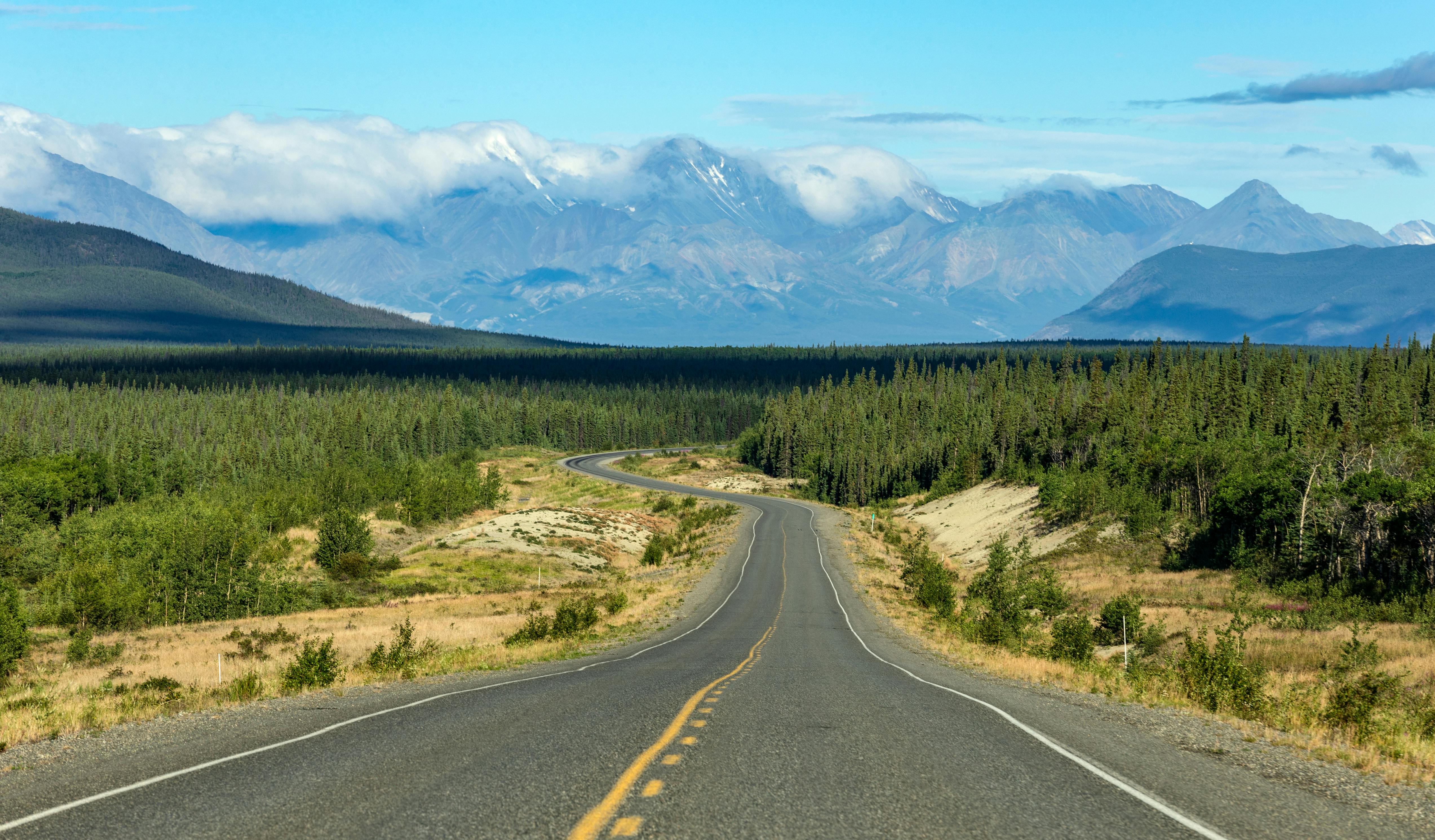 Yukon Explorer Self-Drive image 1