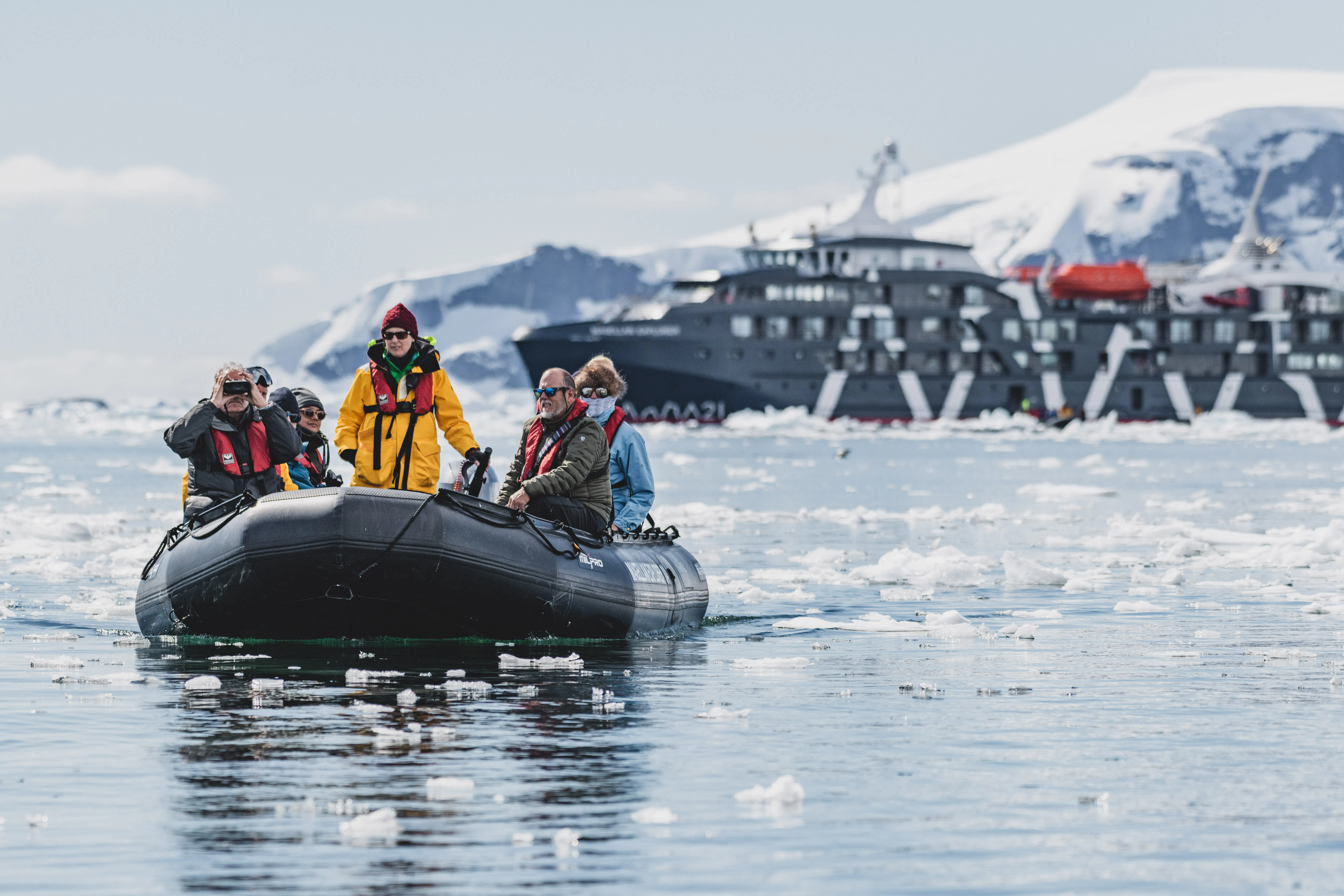 | Exploring the Antarctic Peninsula