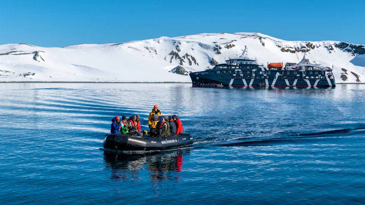 Boat excursion, Antarctica21, Antarctica