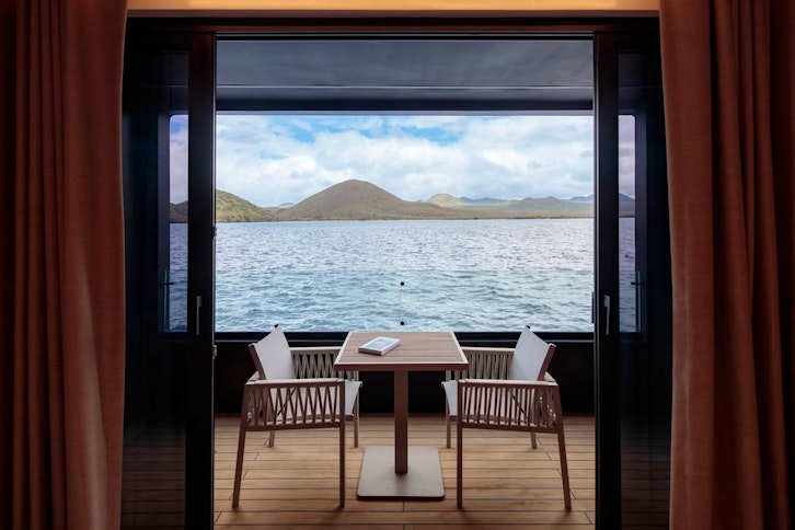 Hermes Mega Catamaran 3