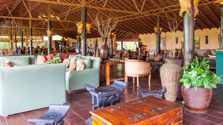 Restaurant & Bar at Tipilikwani Mara Camp