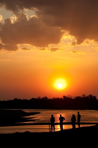 Zambia Walking Safari - Luangwa  Encounter