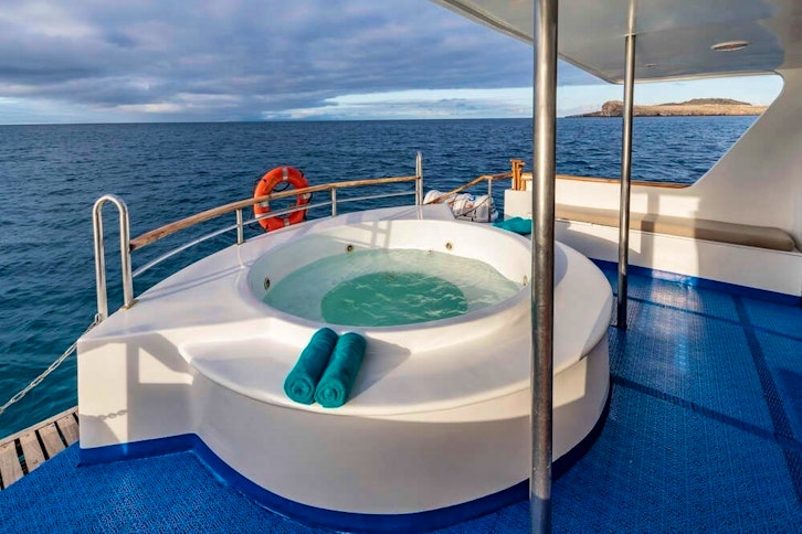 M/Y Coral I & Coral II 3