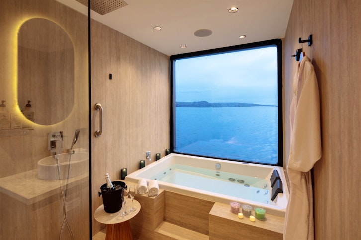 Hermes Mega Catamaran 2