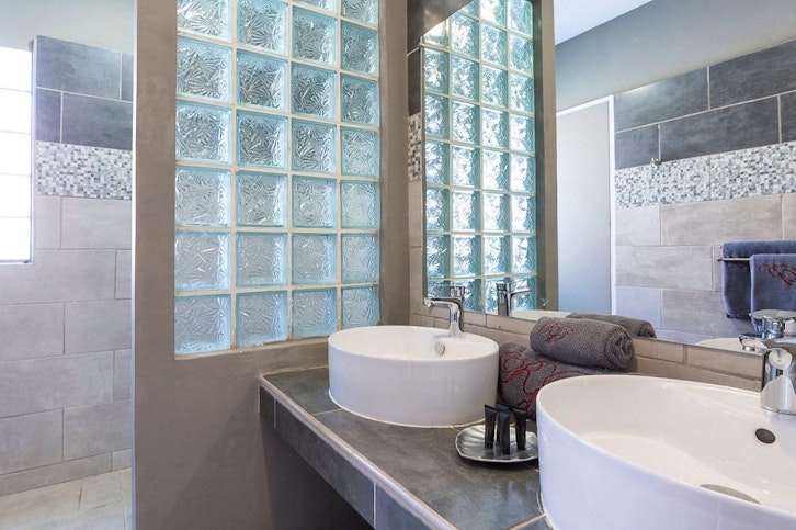 Relais Des Plateaux Hotel & Spa 9