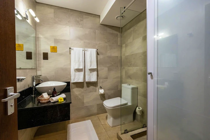 Bathroom, Mantis Kivu Marina Bay Hotel, Lake Kivu, Rwanda