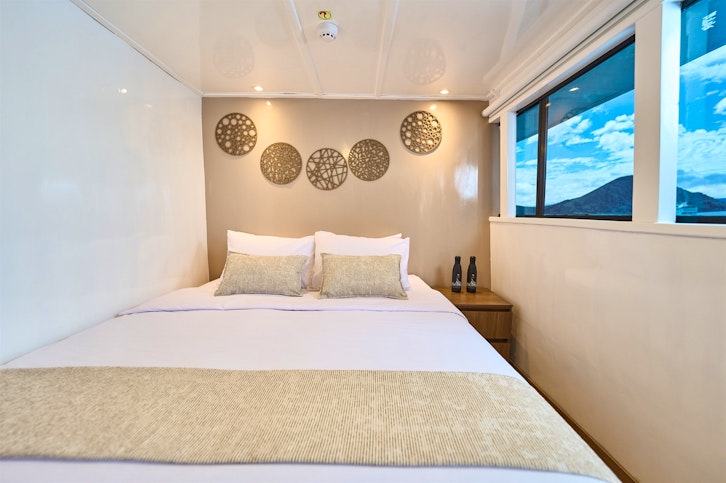 Monserrat Galapagos Yacht 1