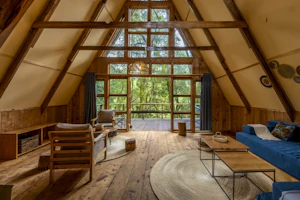 Munazi Lodge image 1