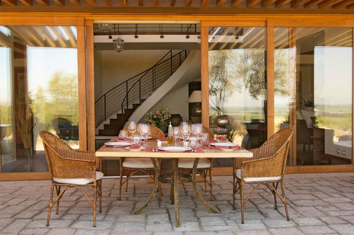 Restaurant, Clos Apalta Residence, Colchagua Valley, Chile