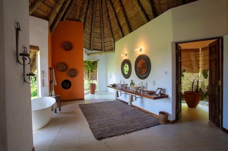 Bathroom, Solio Lodge, Laikipia, Kenya