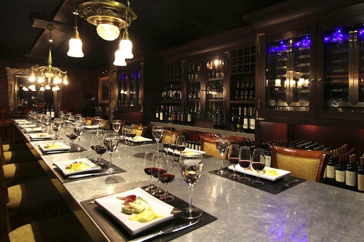 Evening tango show at La Ventana with dinner 3