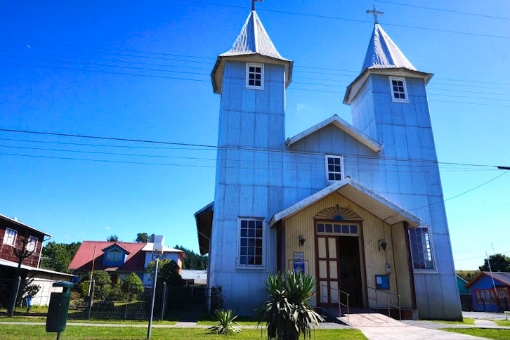 Castro and Dalcahue 1