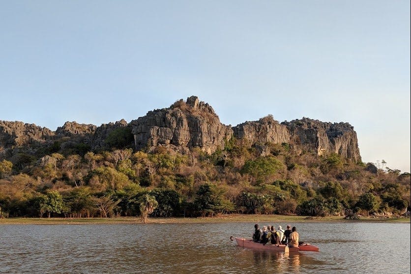 Ankarana Ouest tsingy, cave, lake & sundowners 4