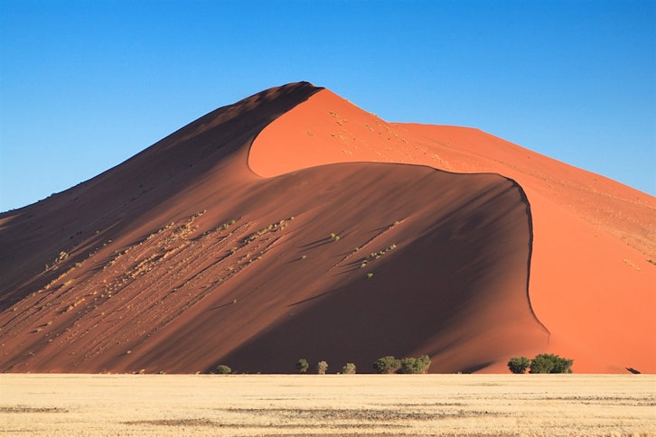 Sossusvlei and Deadvlei 1