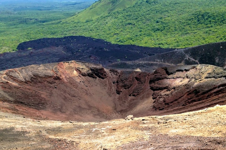 Cerro Negro Volcano (Hiking & Sandboarding) 1