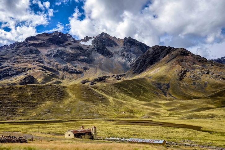 Journey through the Andes to Cuzco 1