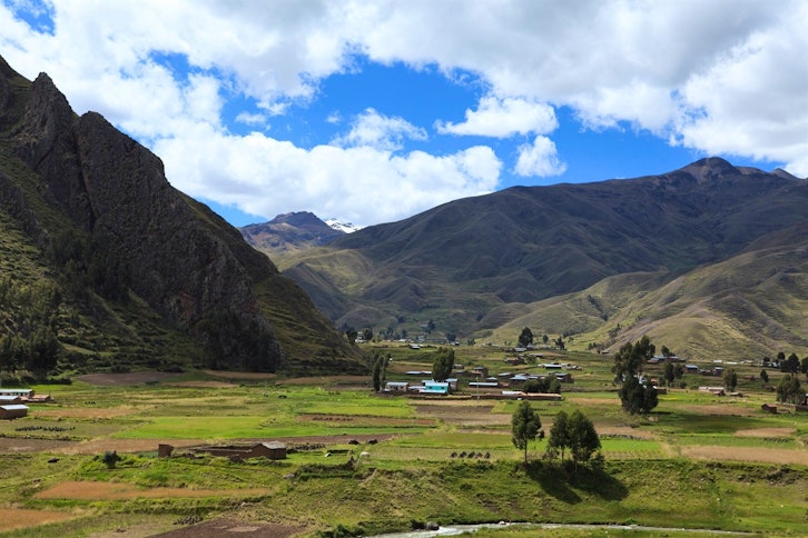 Bus Journey from Cuzco to Puno 1
