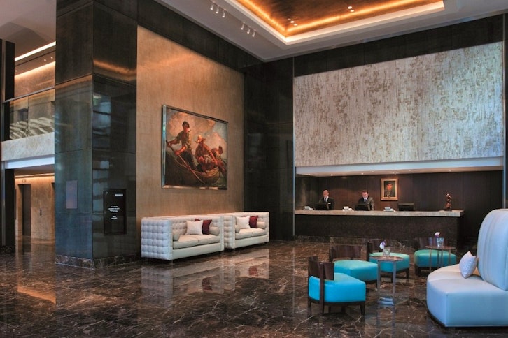 Front Desk, Alvear Art Hotel