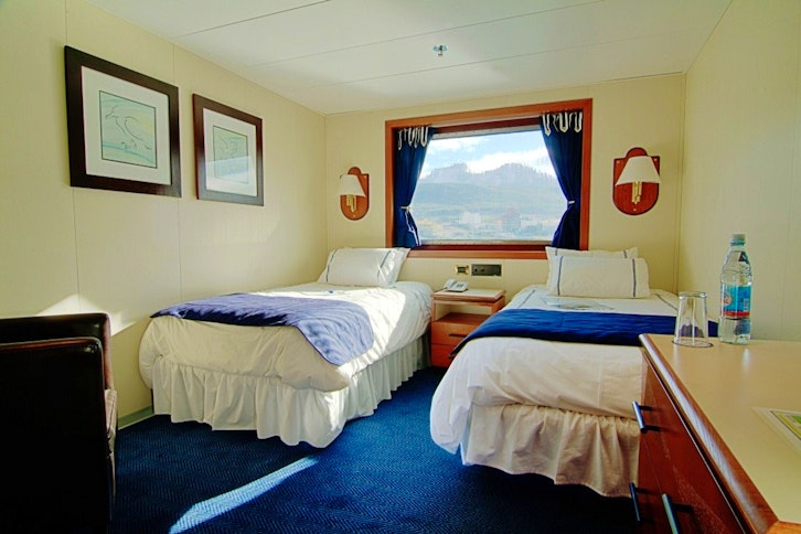 Australis Cruise, twin cabin