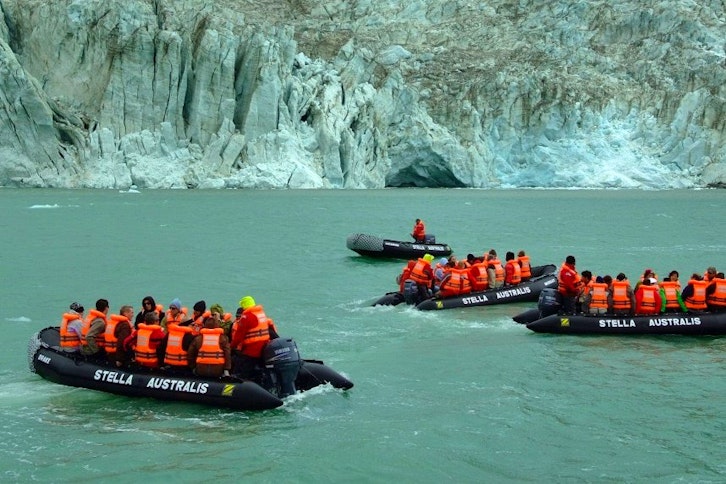 Australis Cruise, excursion