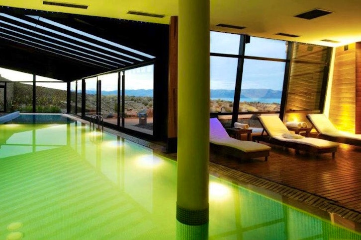 Design Suites El Calafate, pool