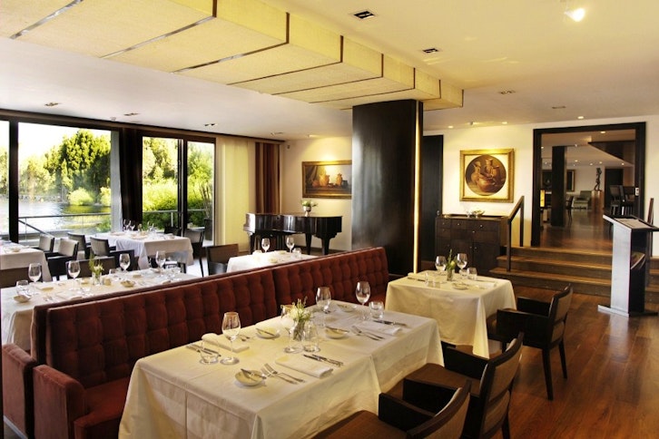 El Casco Art Hotel, restaurant