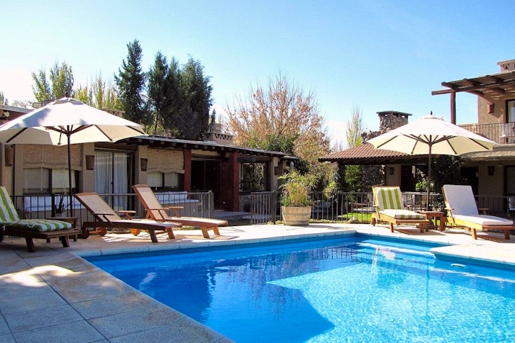 Lares de Chacras, pool