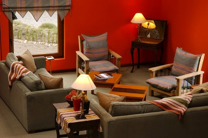 The relaxing living room 