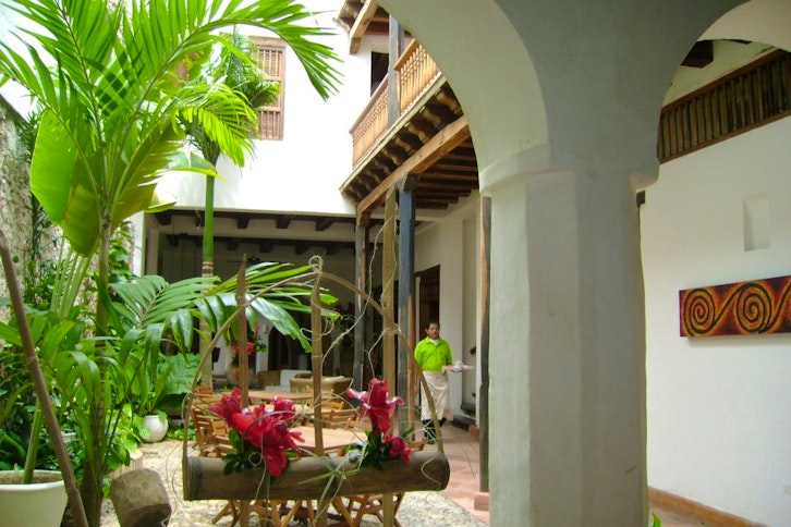 Hotel Bantú, courtyard