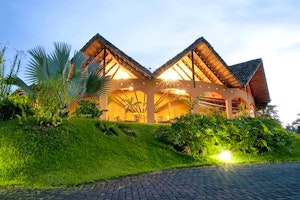 Mountain Paradise image 1