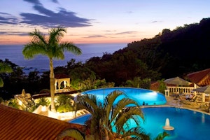 Parador Resort & Spa image 1