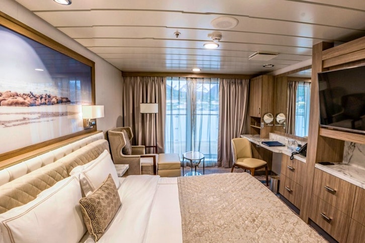 Cabins, Greg Mortimer, AE Expeditions