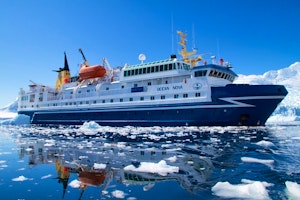 M/V Ocean Nova image 1