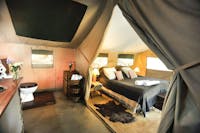 All modern conveniences