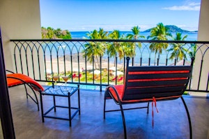 Exora Beach Hotel image 1