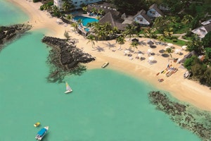 Merville Beach image 1