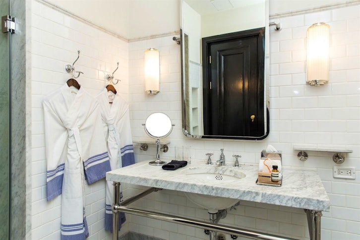 American Trade Hotel 6