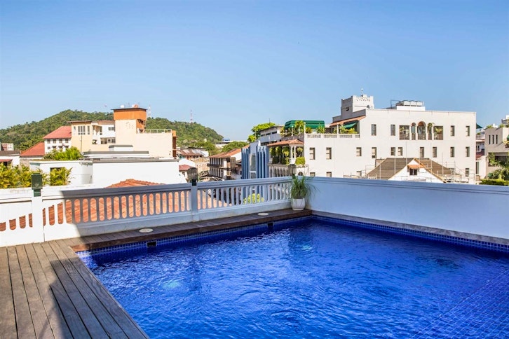 American Trade Hotel 8