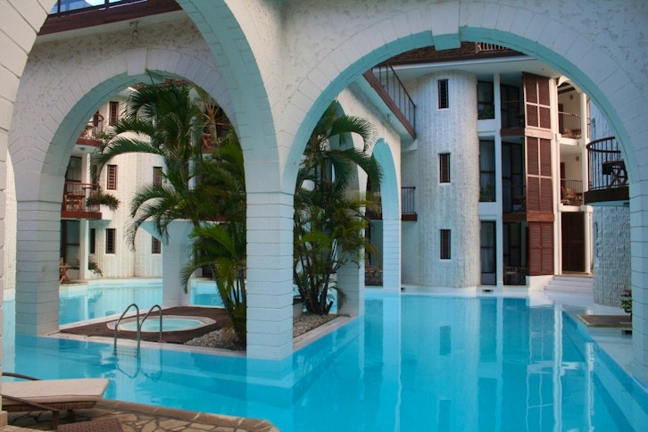 Hotel Le Saint Alexis pool